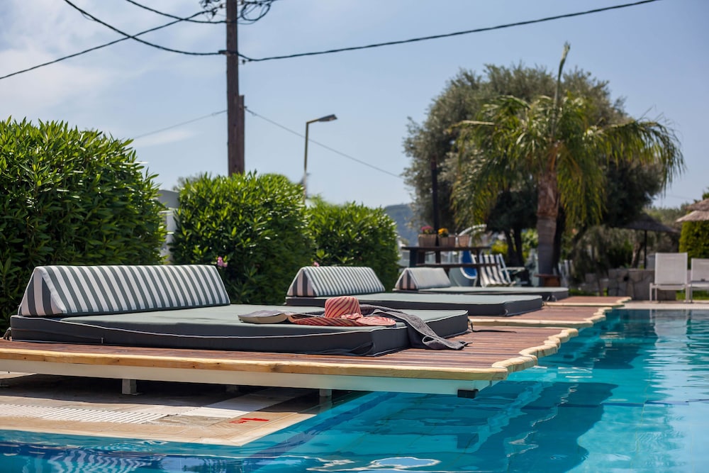 Malibu Studios — Swimming pool in Faliraki, South Aegean