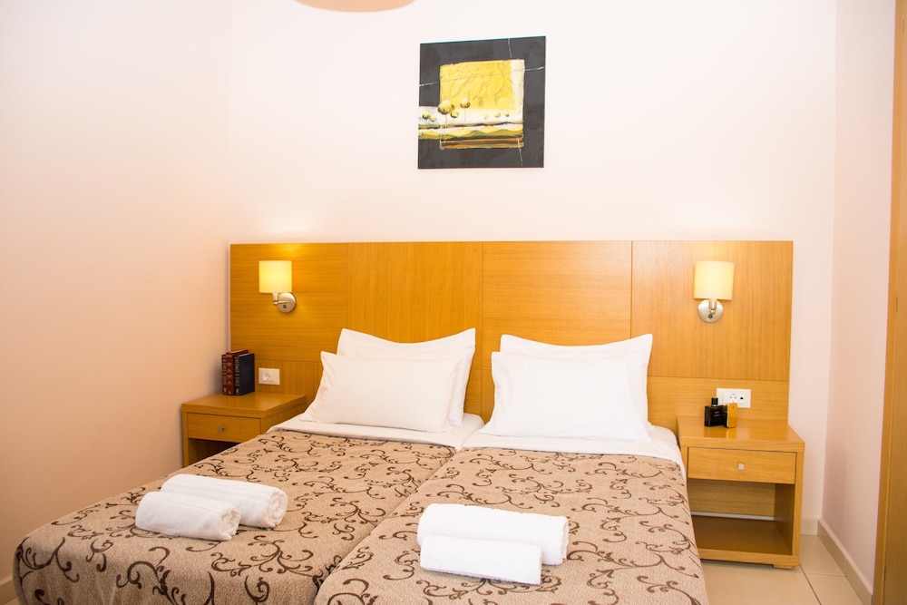 Marigianna Apartments — Hotel rooms in Sissi
