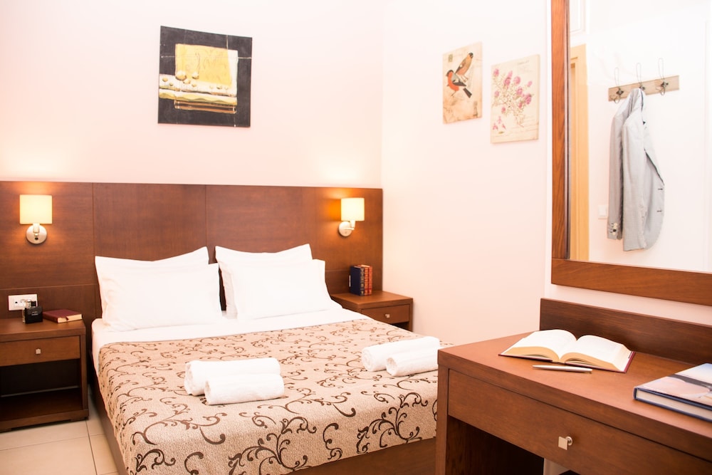 Marigianna Apartments — Hotel rooms in Sissi