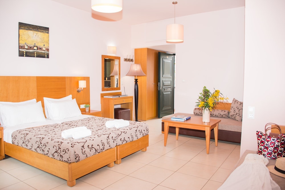 Marigianna Apartments — Hotel rooms in Sissi