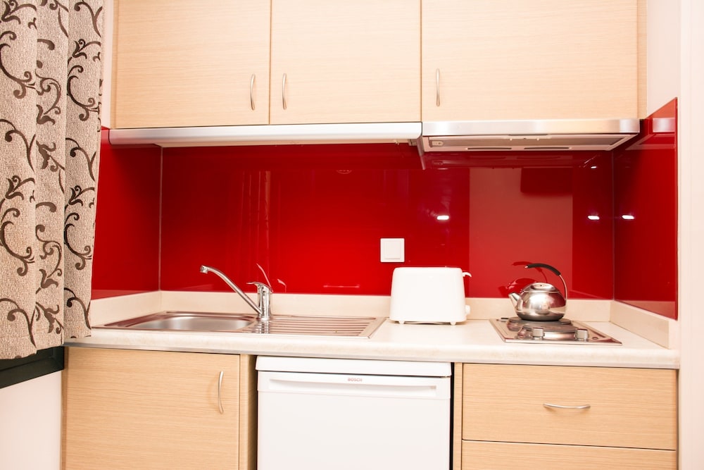 Marigianna Apartments — Hotel rooms in Sissi