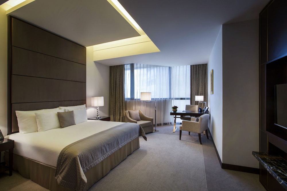 Bab Al Qasr Residence — Hotel rooms in Abu Dhabi