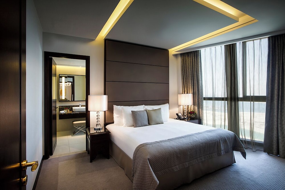 Bab Al Qasr Residence — Hotel rooms in Abu Dhabi