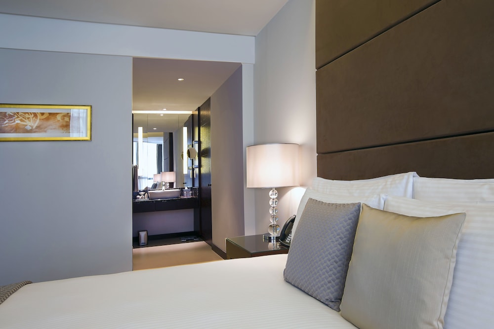 Bab Al Qasr Residence — Hotel rooms in Abu Dhabi