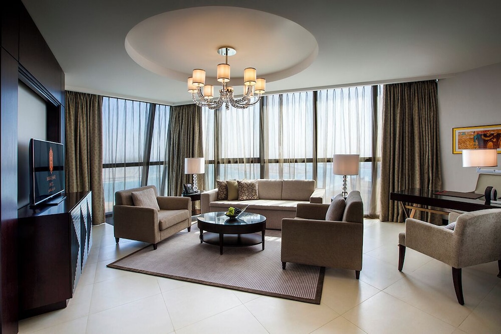 Bab Al Qasr Residence — Hotel rooms in Abu Dhabi