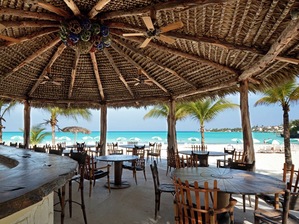 The Island House — Restaurant & bars in Nassau, New Providence