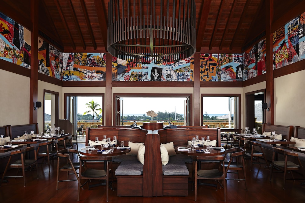 The Island House — Restaurant & bars in Nassau, New Providence