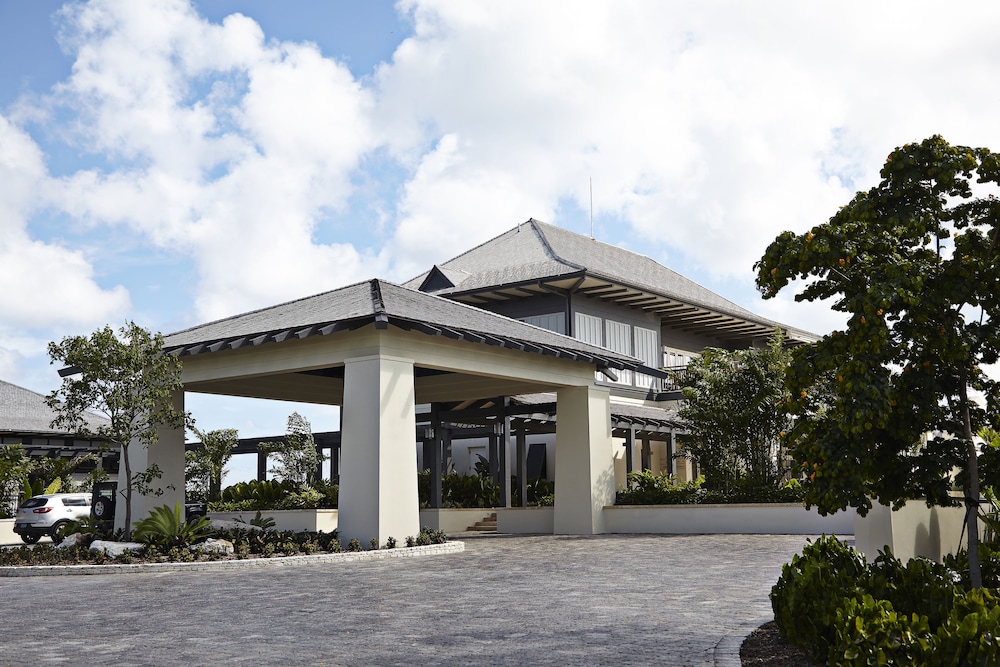 The Island House — Hotel building in Nassau, New Providence