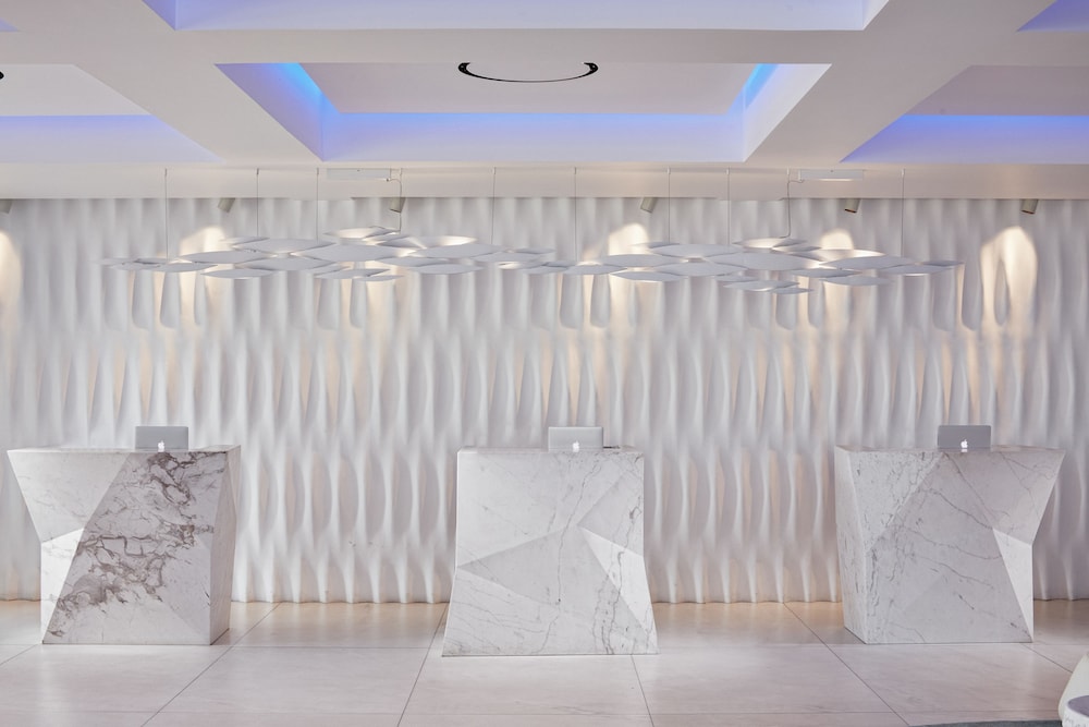 Myconian Ambassador Hotel Relais & Chateaux — Hotel building in Plati Gialos, South Aegean