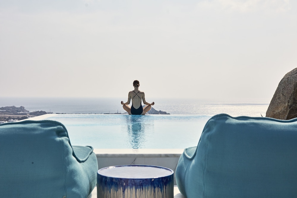 Myconian Ambassador Hotel Relais & Chateaux — Swimming pool in Plati Gialos, South Aegean