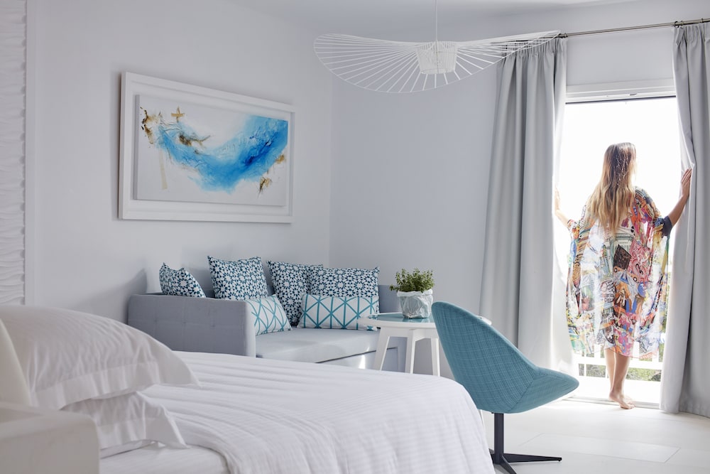 Myconian Ambassador Hotel Relais & Chateaux — Hotel rooms in Plati Gialos, South Aegean