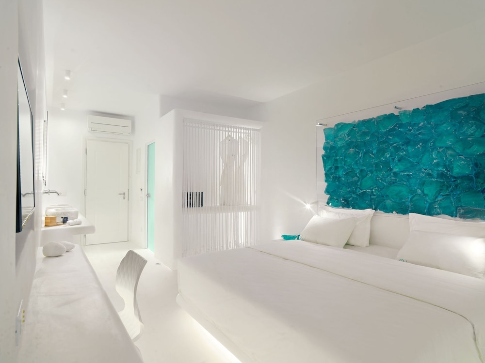 Mykonos Bay Resort & Villas — Hotel rooms in Mykonos Town, South Aegean