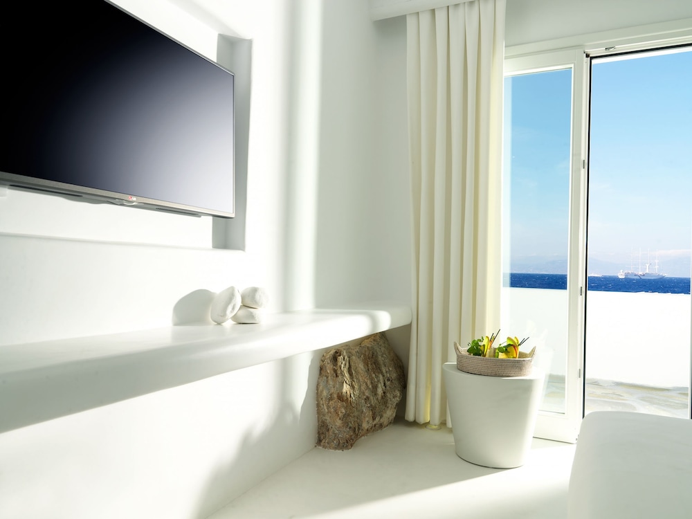 Mykonos Bay Resort & Villas — Hotel rooms in Mykonos Town, South Aegean