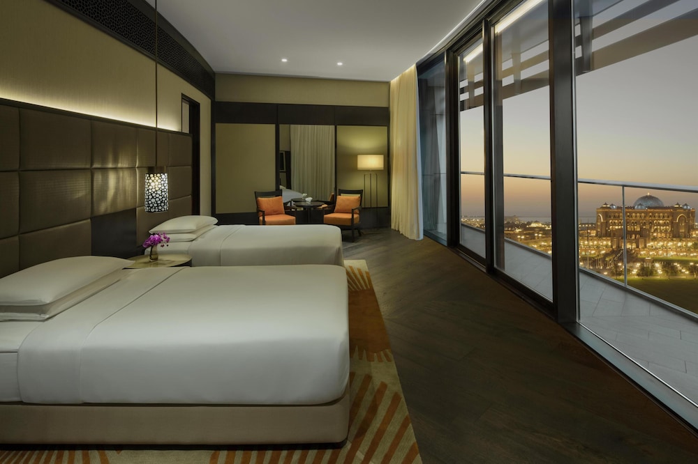 Grand Hyatt Abu Dhabi Hotel & Residences — Hotel rooms in Abu Dhabi