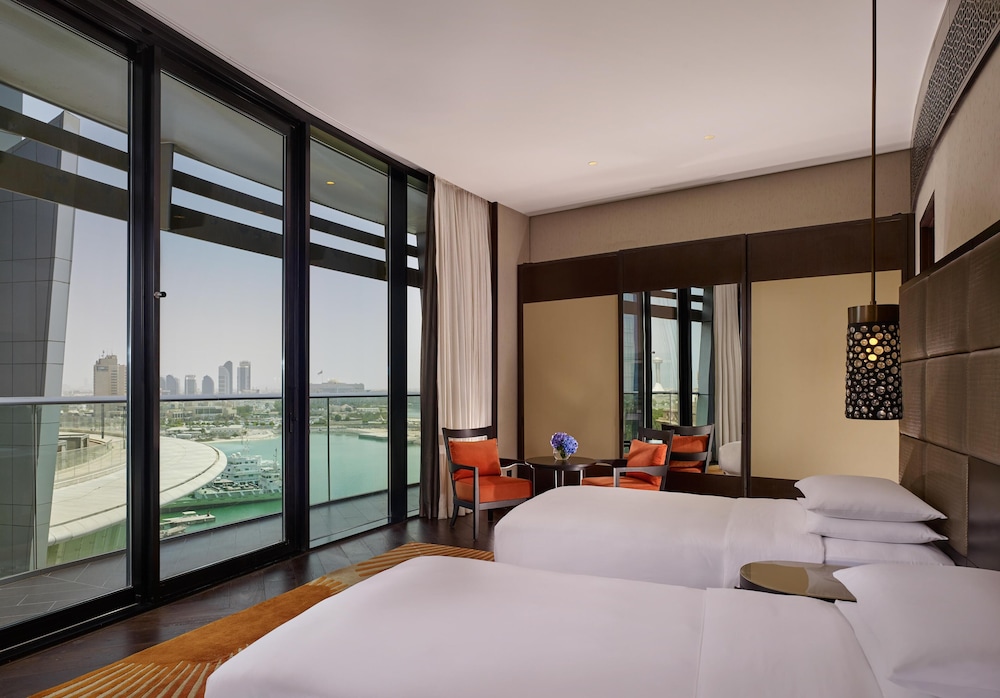 Grand Hyatt Abu Dhabi Hotel & Residences — Hotel rooms in Abu Dhabi