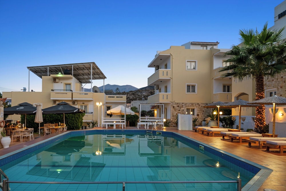 Nikos Apartments — Main photo in Stalida