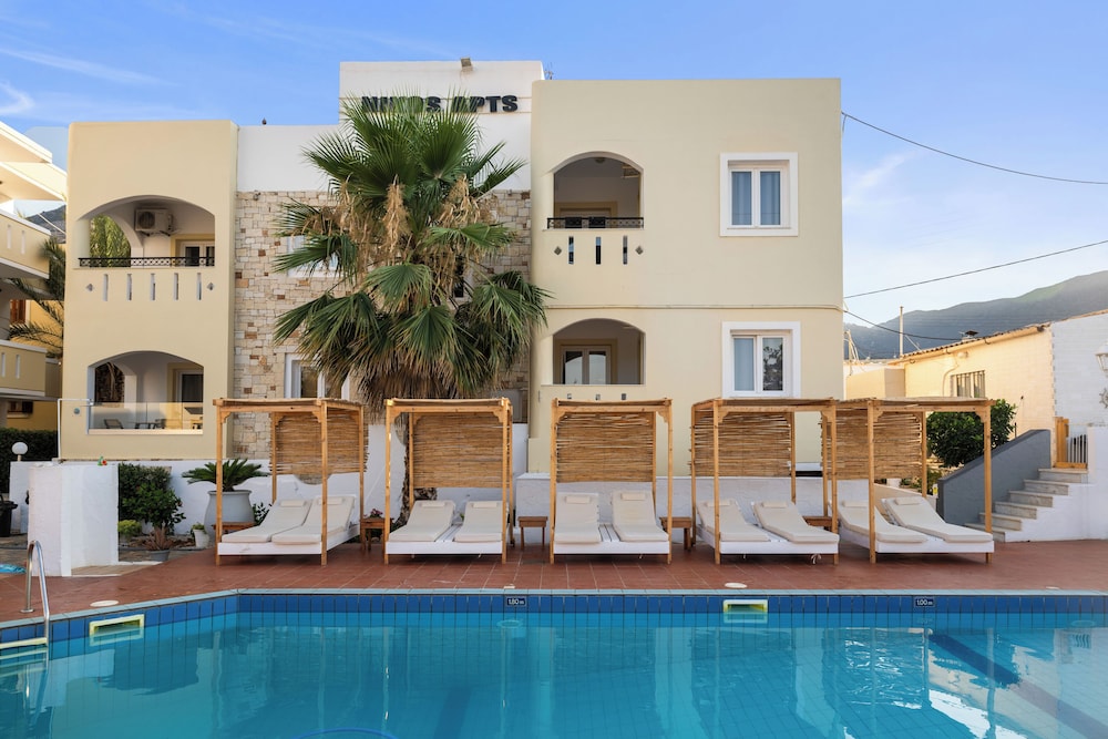 Nikos Apartments - zdjęcie 2
