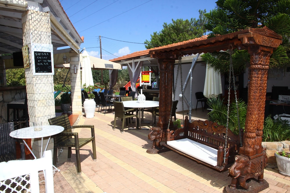 Nikos Apartments — Restaurant & bars in Stalida
