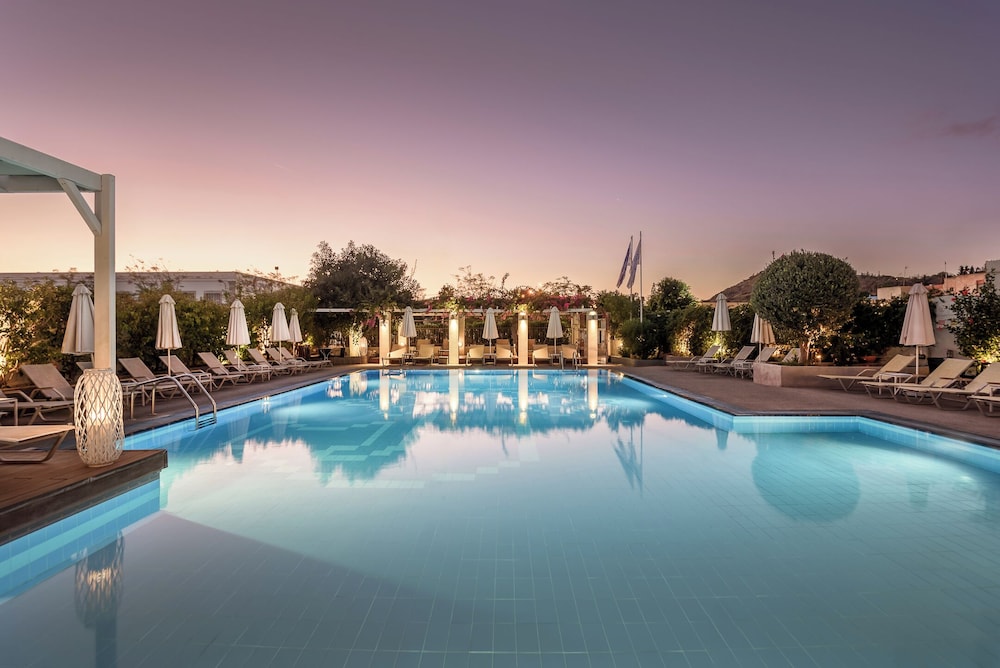 Nissia Kamares Hotel Apartments — Main photo in Kardamena, South Aegean