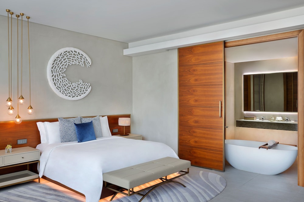 The St. Regis Downtown, Dubai — Hotel rooms in Dubai
