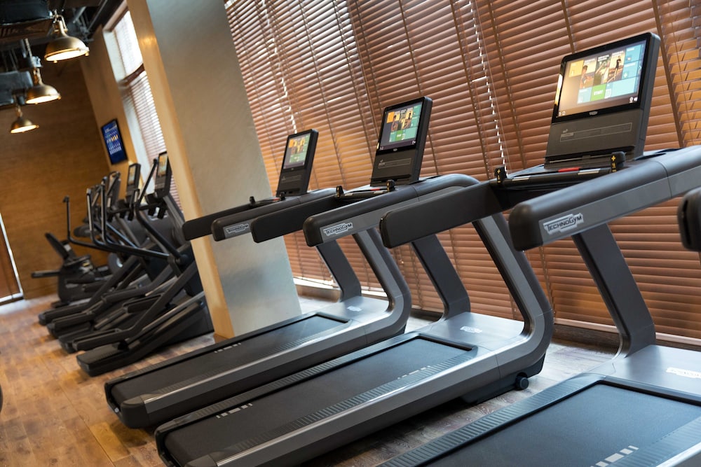 The St. Regis Downtown, Dubai — Sports & recreation in Dubai