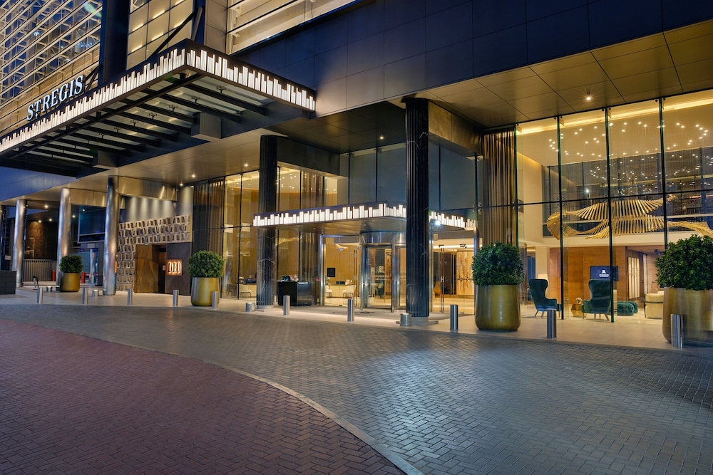 The St. Regis Downtown, Dubai — Hotel building in Dubai