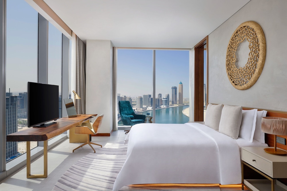 The St. Regis Downtown, Dubai — Hotel rooms in Dubai