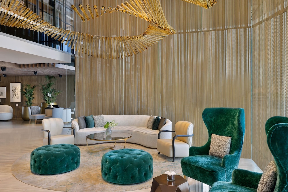 The St. Regis Downtown, Dubai — Restaurant & bars in Dubai