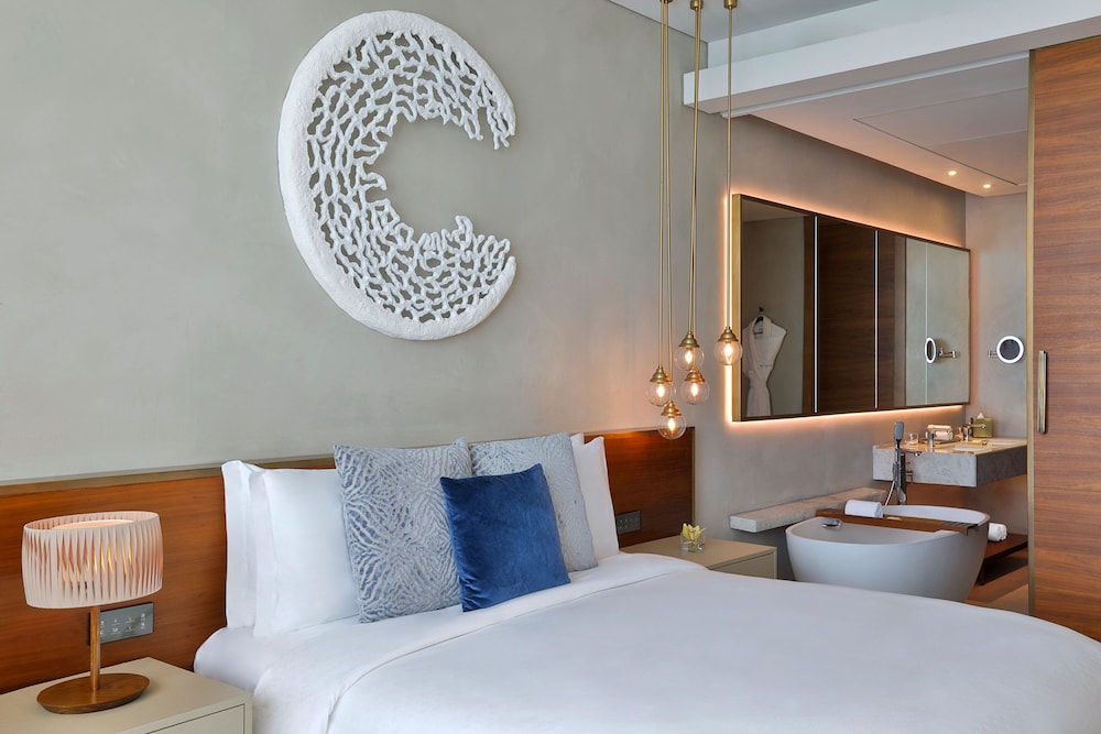 The St. Regis Downtown, Dubai — Hotel rooms in Dubai