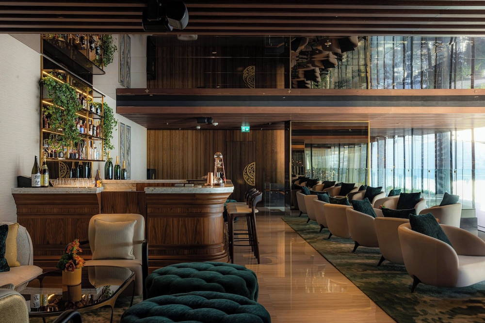 The St. Regis Downtown, Dubai — Restaurant & bars in Dubai