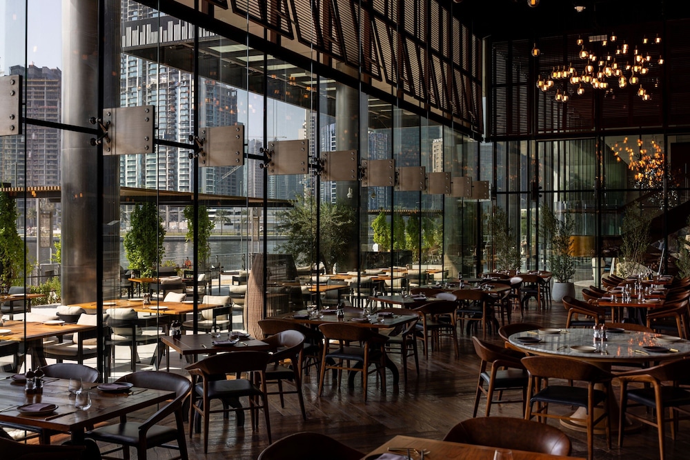 The St. Regis Downtown, Dubai — Restaurant & bars in Dubai