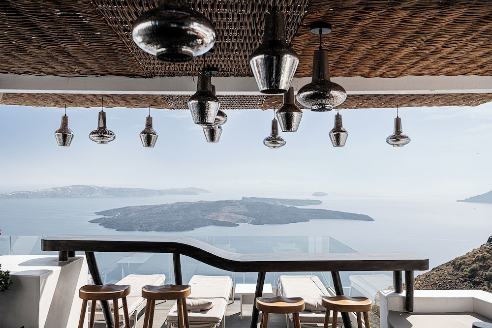 On The Rocks Hotel — Restaurant & bars in Imerovigli, South Aegean