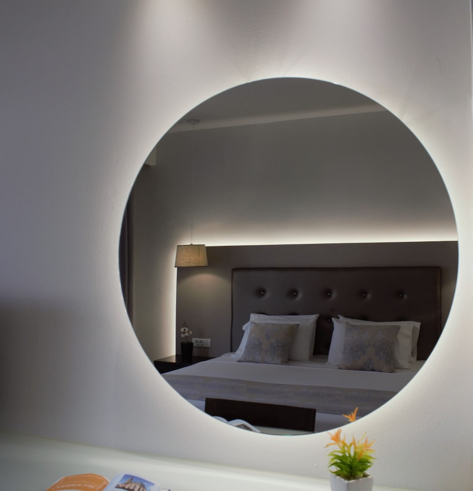 Oscar Hotel — Hotel rooms in Laganas, Ionian Islands