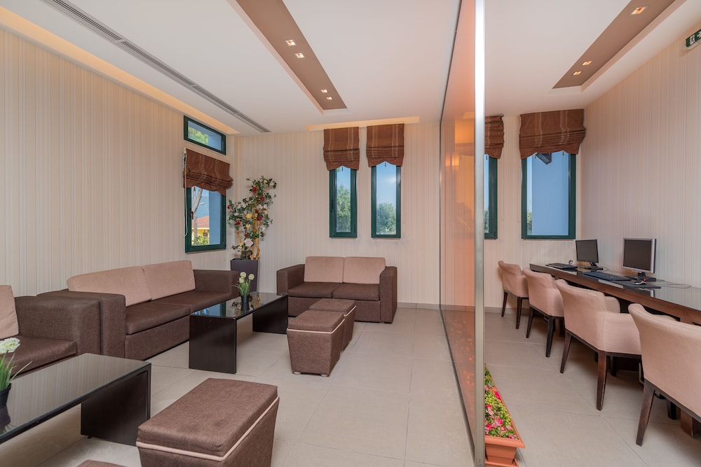 Oscar Hotel — Hotel rooms in Laganas, Ionian Islands
