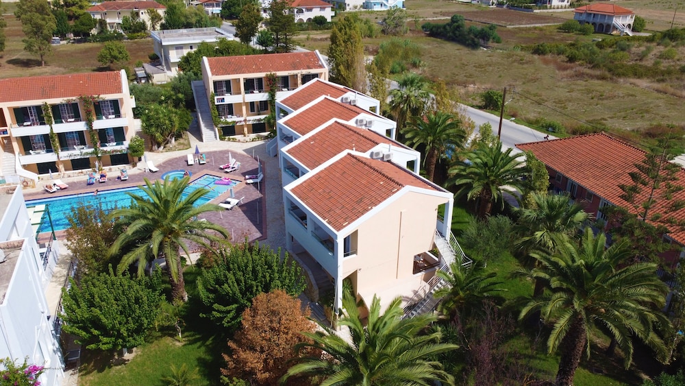 Oscar Hotel — Hotel building in Laganas, Ionian Islands