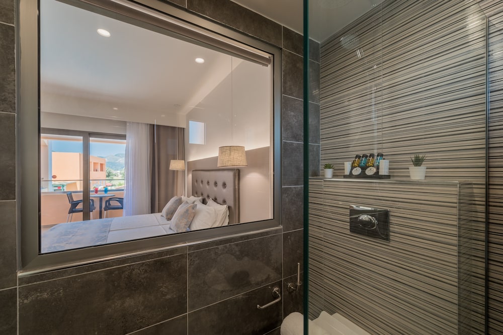Oscar Hotel — Hotel rooms in Laganas, Ionian Islands