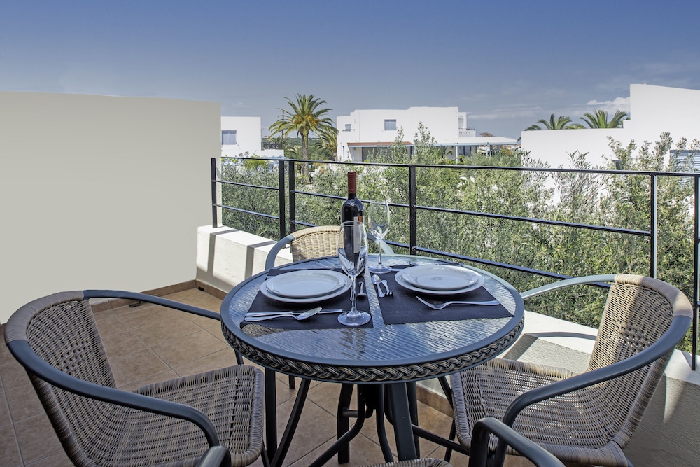 Palatia Village — Hotel rooms in Hersonissos
