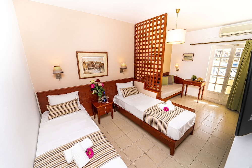Philoxenia Hotel & Spa — Hotel rooms in Malia