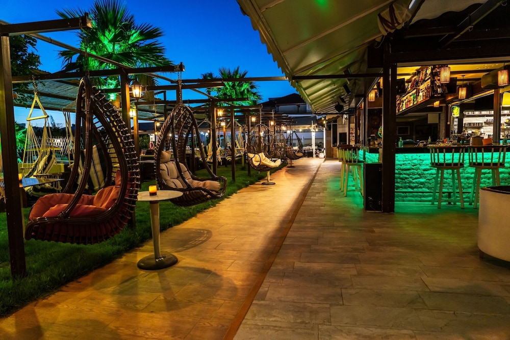 Philoxenia Hotel & Spa — Restaurant & bars in Malia