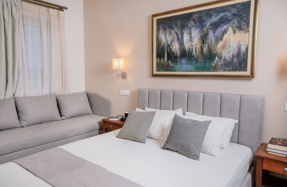Philoxenia Hotel & Spa — Hotel rooms in Malia