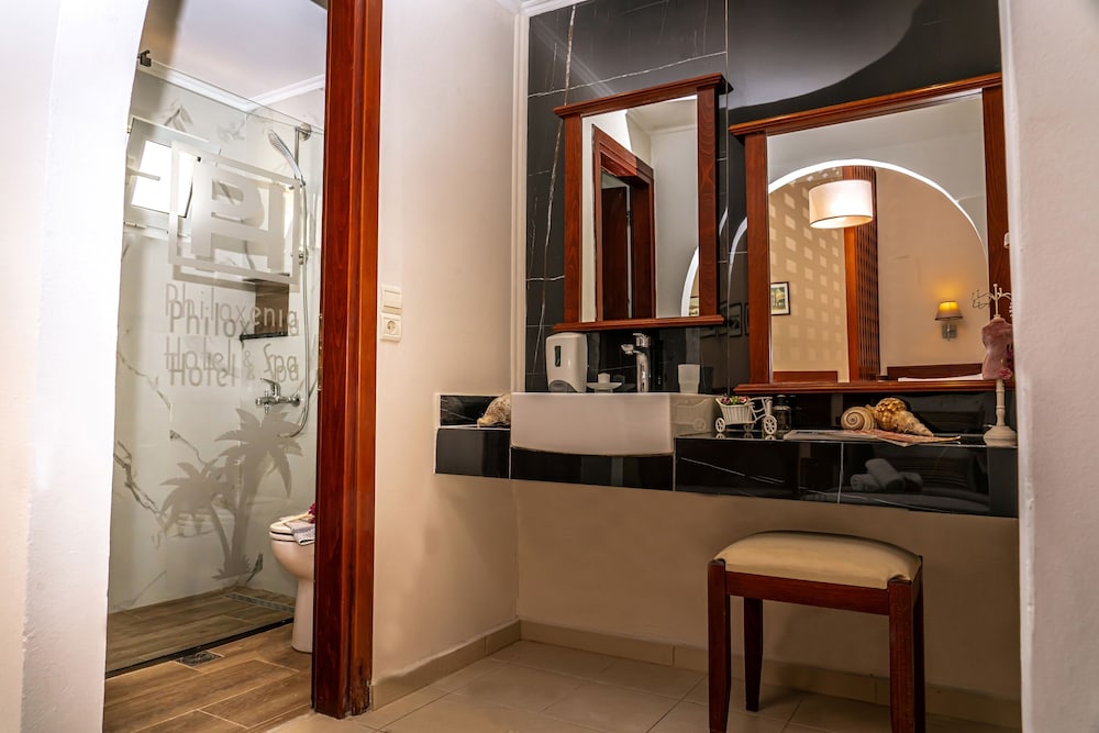 Philoxenia Hotel & Spa — Hotel rooms in Malia
