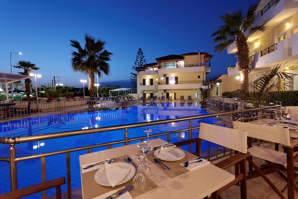 Philoxenia Hotel & Spa — Restaurant & bars in Malia