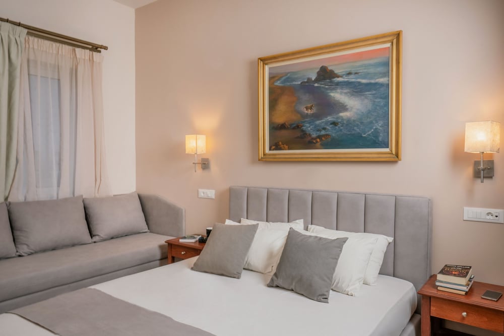 Philoxenia Hotel & Spa — Hotel rooms in Malia