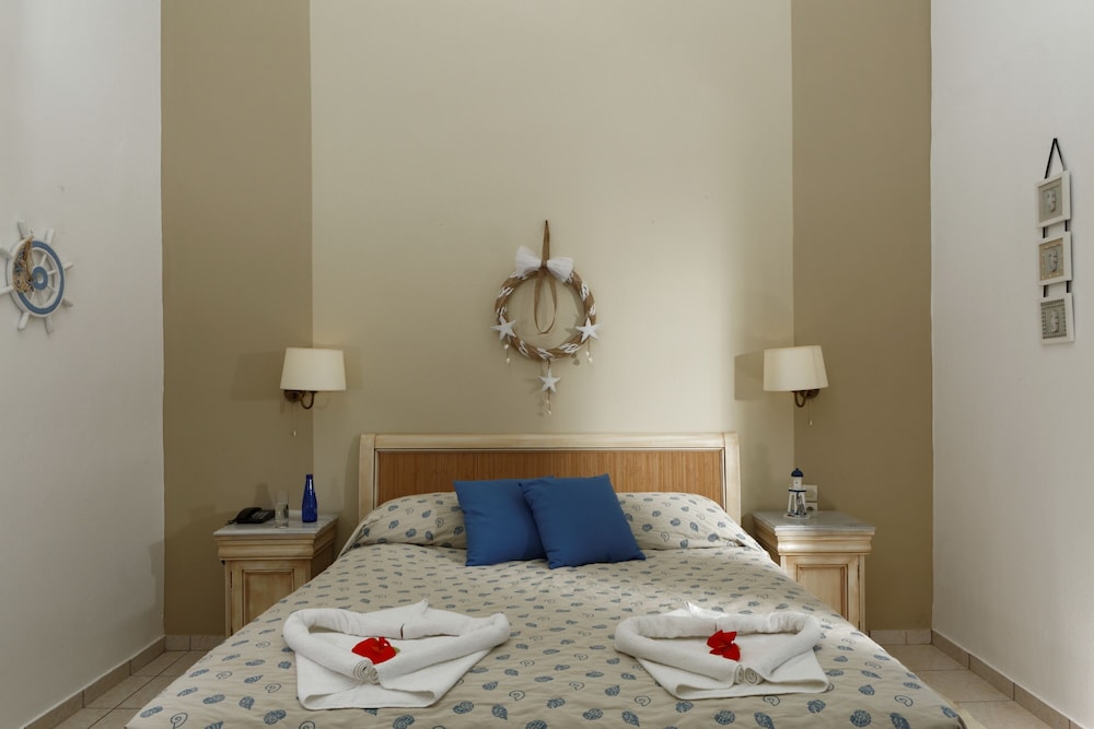 Piskopiano Village — Hotel rooms in Hersonissos