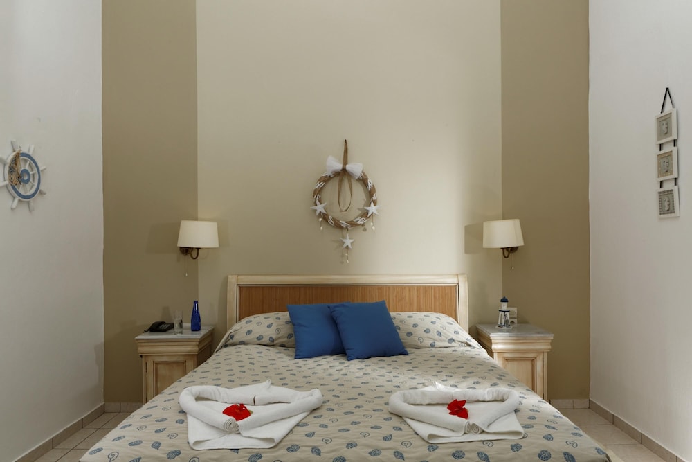 Piskopiano Village — Hotel rooms in Hersonissos