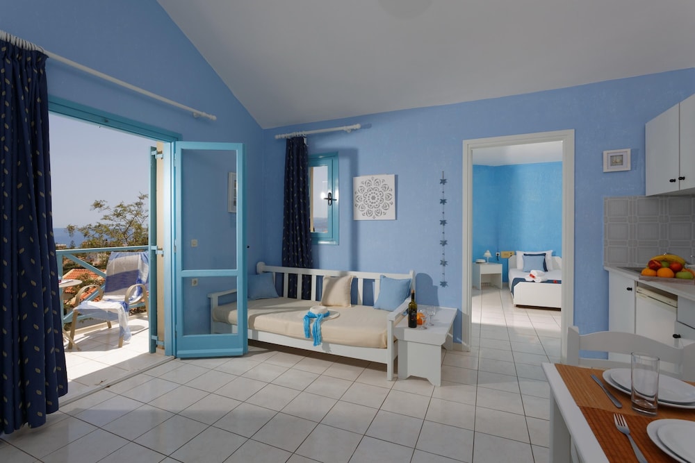 Piskopiano Village — Hotel rooms in Hersonissos