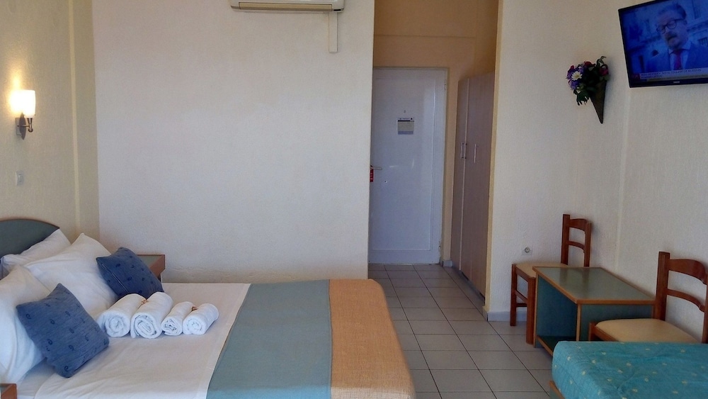 Porto Skala Hotel Village — Hotel rooms in Skala (Kefalonia), Ionian Islands