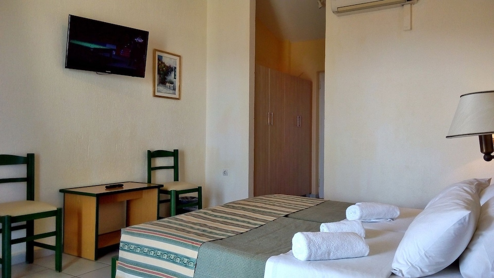 Porto Skala Hotel Village — Hotel rooms in Skala (Kefalonia), Ionian Islands