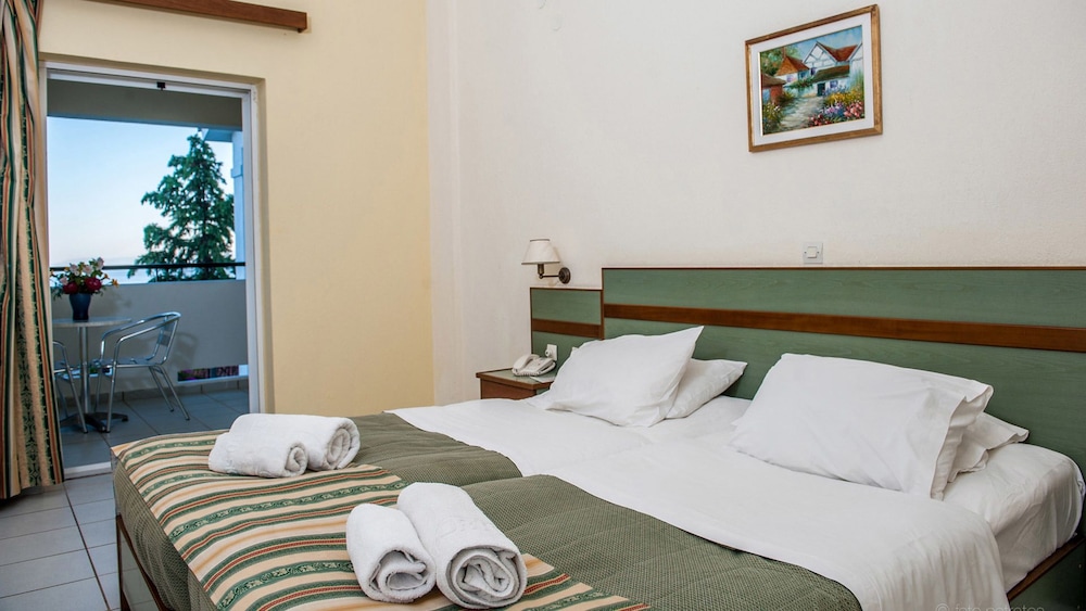 Porto Skala Hotel Village — Hotel rooms in Skala (Kefalonia), Ionian Islands