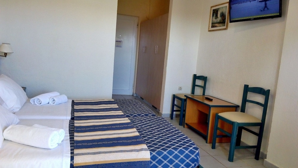 Porto Skala Hotel Village — Hotel rooms in Skala (Kefalonia), Ionian Islands